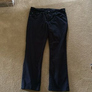 Men’s AG Adriano Goldschmied navy pants 34x29. 97% cotton 3% elastane